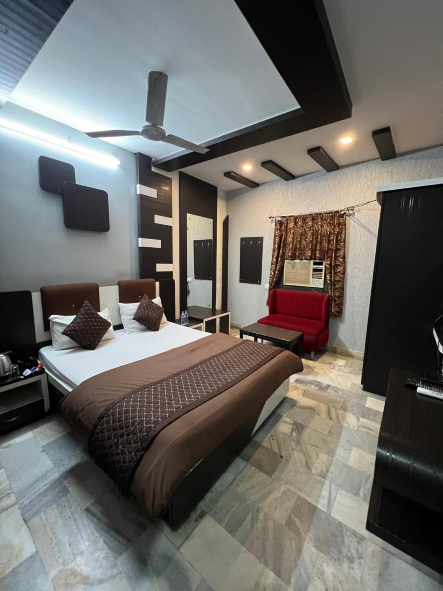 Hotel Sabera Siliguri Exterior photo