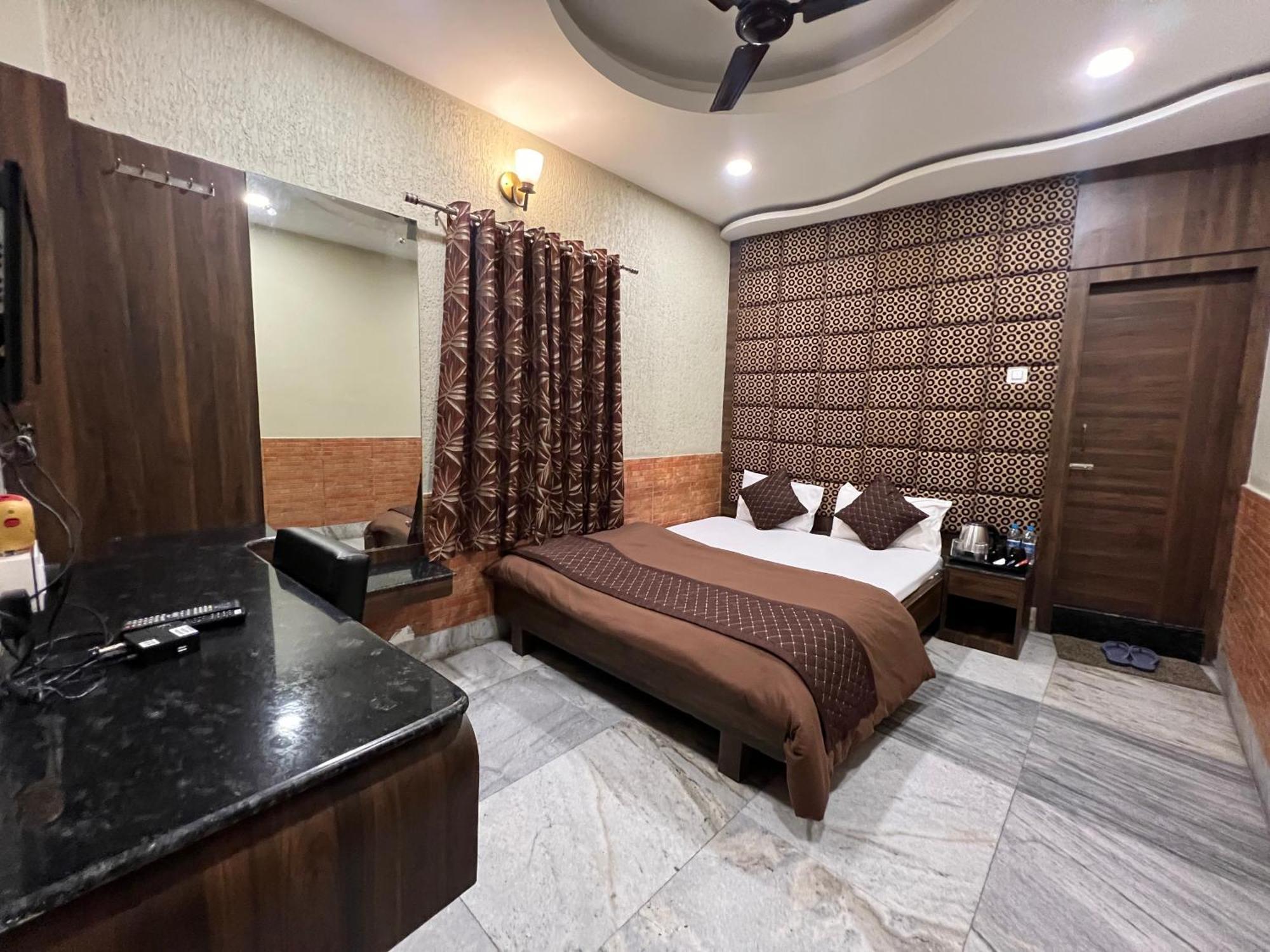 Hotel Sabera Siliguri Exterior photo
