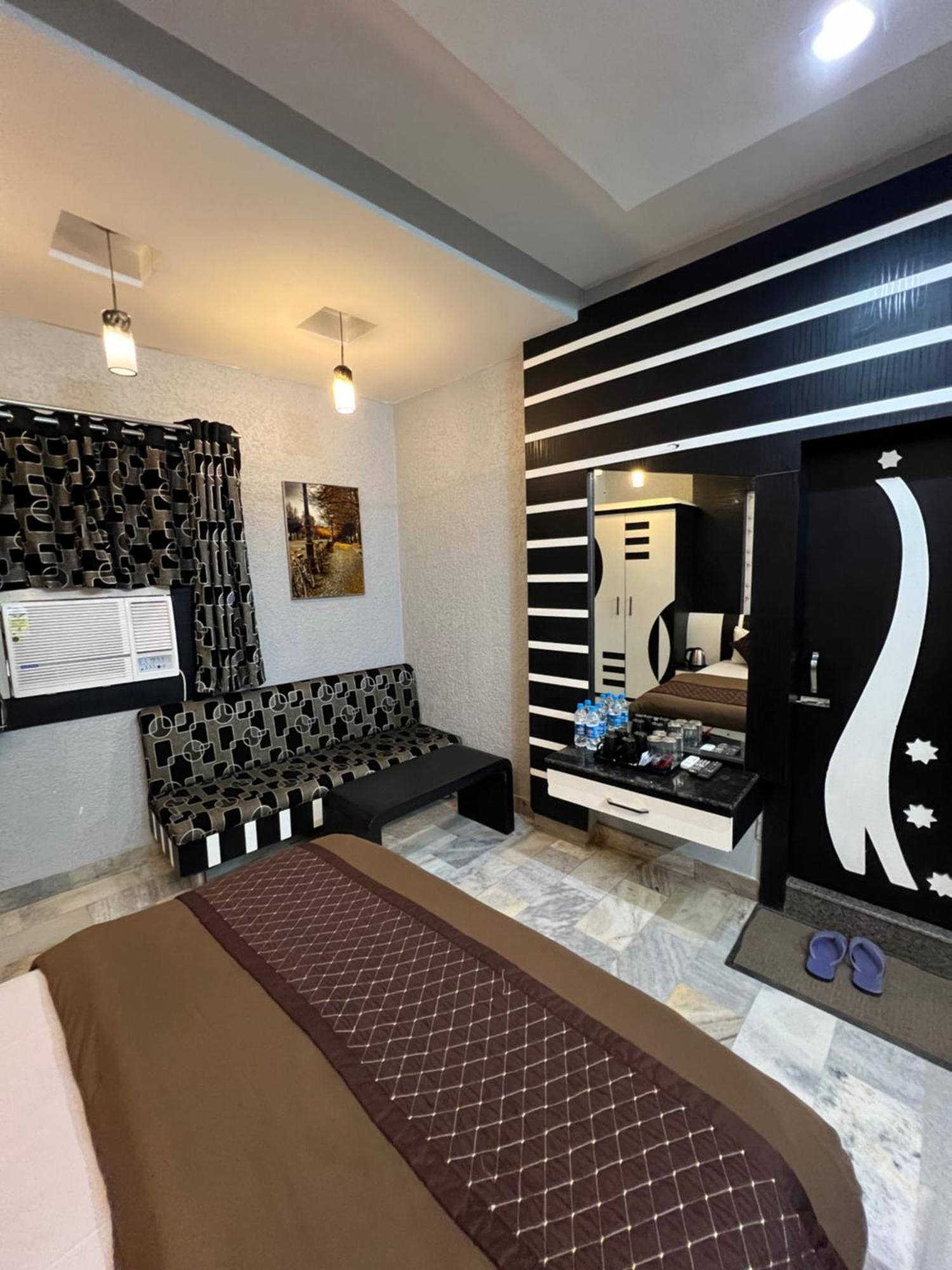 Hotel Sabera Siliguri Exterior photo