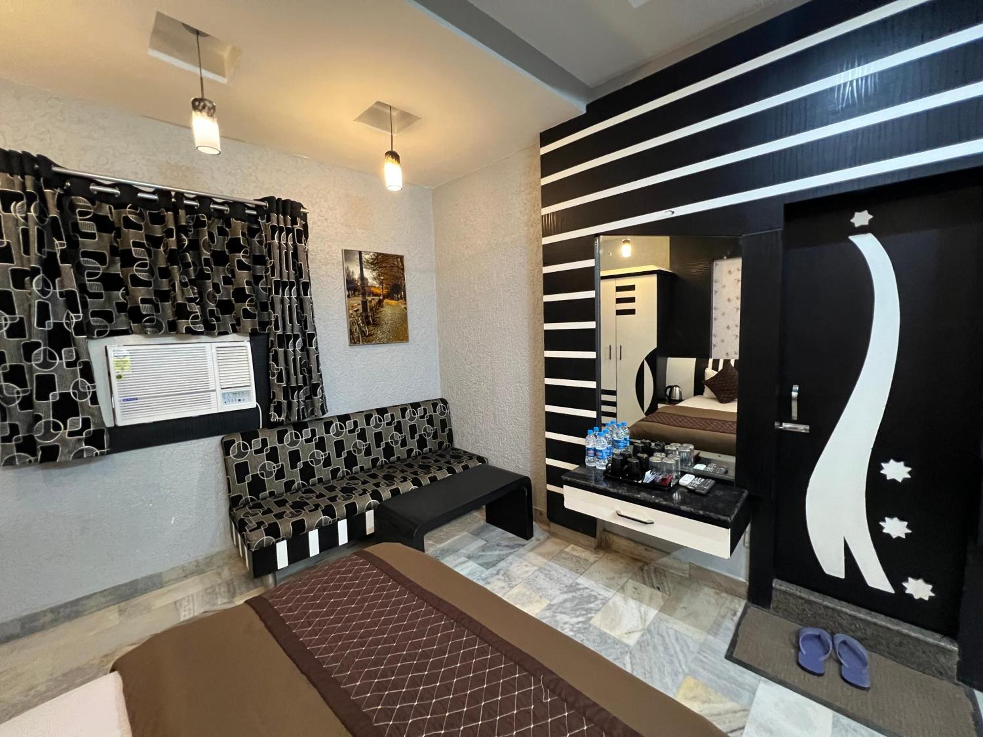 Hotel Sabera Siliguri Exterior photo